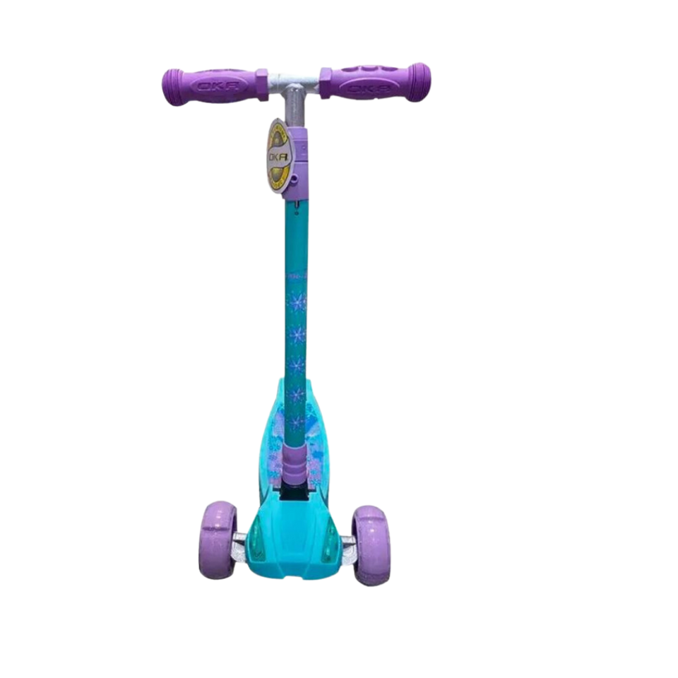 Scooter Infantil Carro + Kit de Protección Mujer (Celeste) - OKA