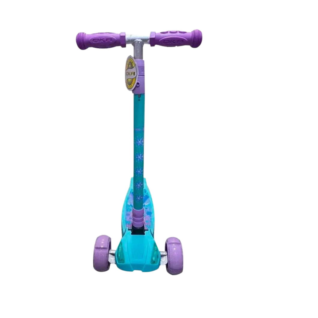 Scooter Infantil Carro + Kit de Protección Mujer (Celeste) - OKA